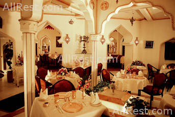 Le Meridien Abu Dhabi 14